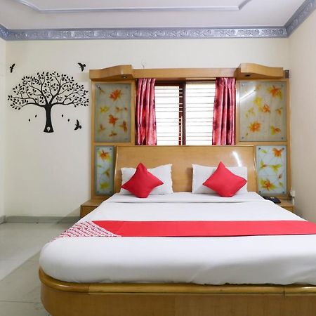 Oyo 71675 New Aishwarya Comforts Ξενοδοχείο Μπανγκαλόρ Εξωτερικό φωτογραφία